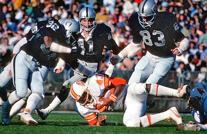 History remembers the 1976 Bucs more than teams that actually won a game.